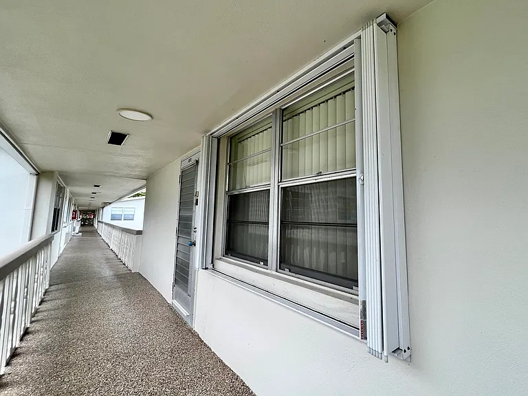 93 Sheffield St E #93-D — Photo 13