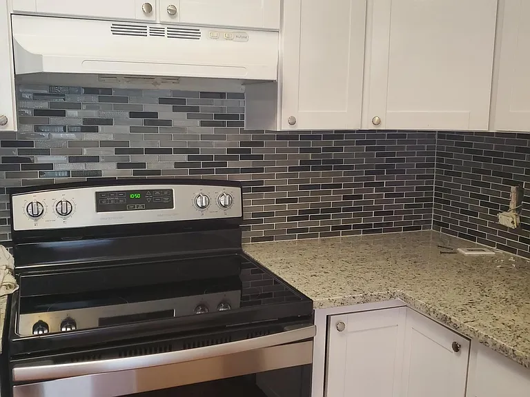 3911 W Morrison Ave — Photo 7