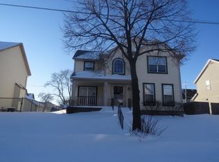 2217 W Vine St, Milwaukee, WI 53205