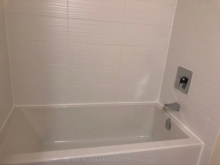 3 Elsie Ln #43 — Photo 8