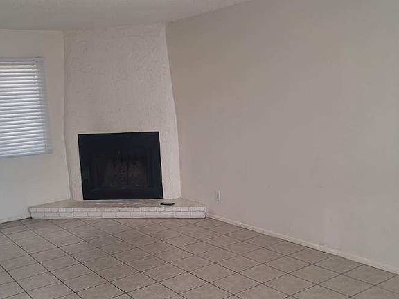 4th image of 15601 N 27th St Unit 28