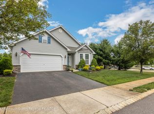 705 Hollybrook Ln, Manchester Township, NJ 08759