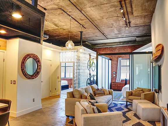 5th image of 3940 7th Ave Unit 214