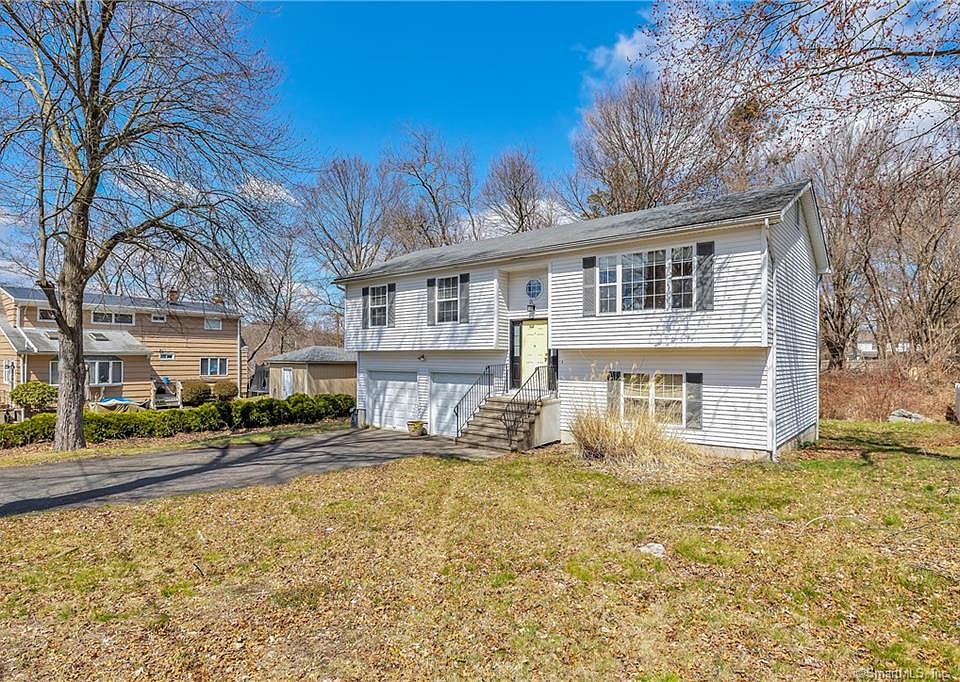 10 Lindberg Dr, Trumbull, CT 06611 Zillow