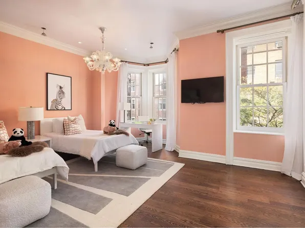 136 East 65th Street image 11 of 19