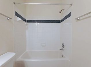 4405 Feldspar Ct APT 3C, Greensboro, NC 27409