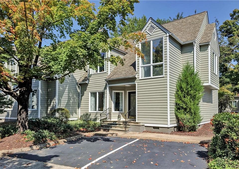 1st image of 8131 Greystone East Cir