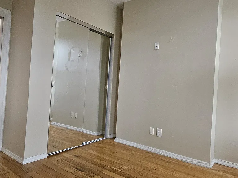 98 Maple St #3A — Photo 11