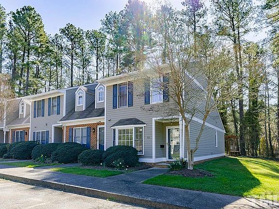 2nd image of 56 Forest Oaks Dr