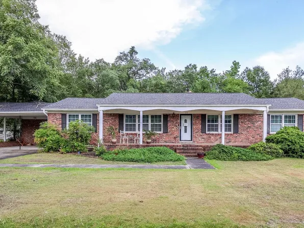 1872 E Marion St., Georgetown, SC 29440