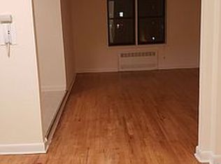 63-60 98th St #720, Rego Park, NY 11374