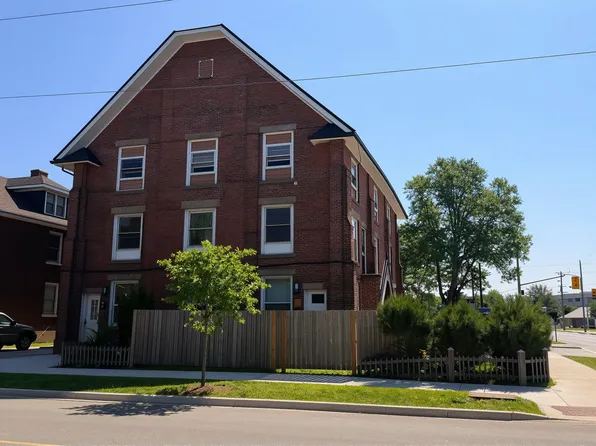 134 Victoria St S #3, Sarnia, ON N7T 2T1