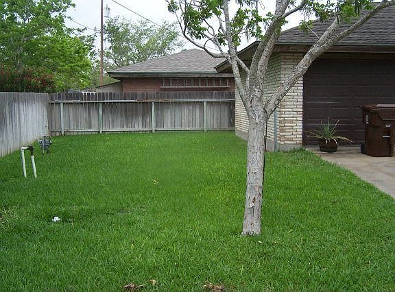 3rd image of 1501 Michael St