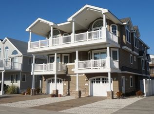 9 75th St #W, Sea Isle City, NJ 08243