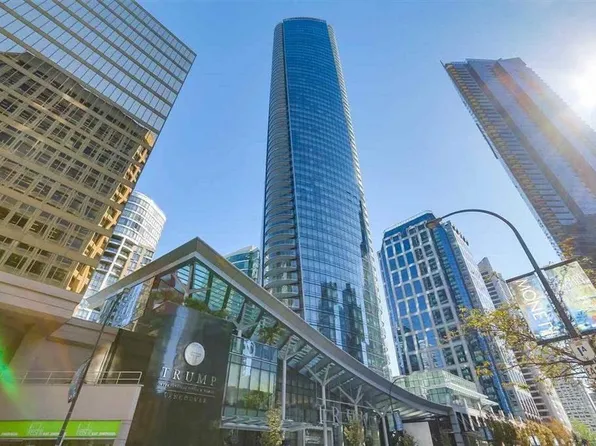1151 Georgia St W #4106, Vancouver, BC V6E 0B3