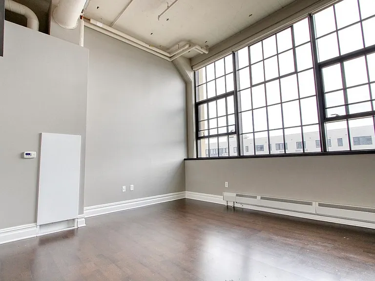 2917 Main St #G7 — Photo 4