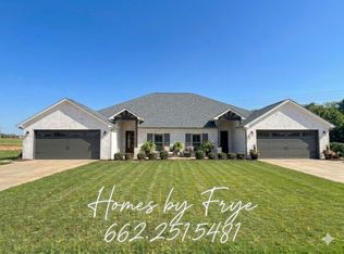 Duplex Plan, Highland Hills Development, Caledonia, MS 39740