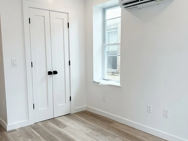 2130 Tasker St #A — Photo 18