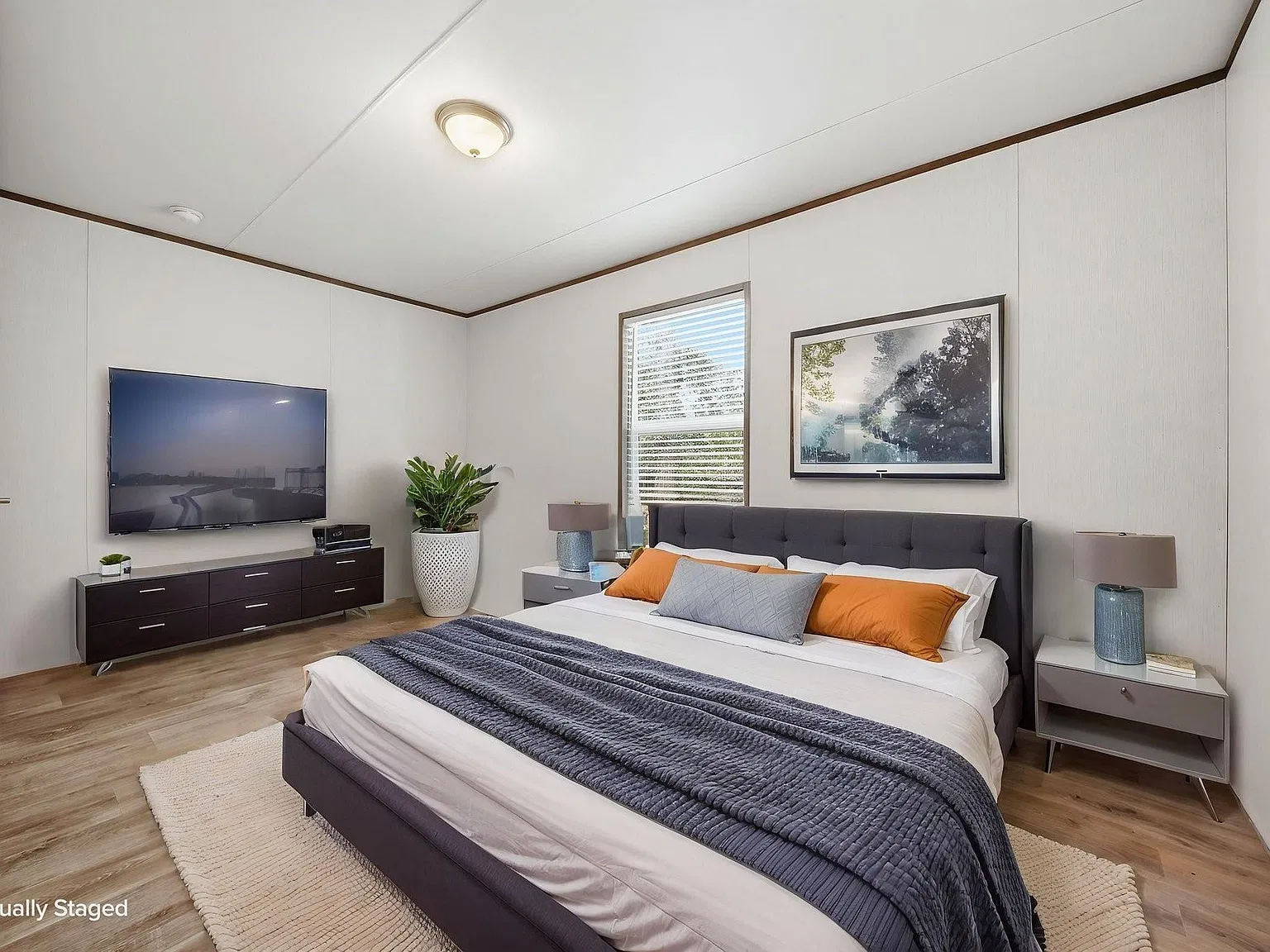 3 bed, 2.0 bath, $1,400 — Photo 2