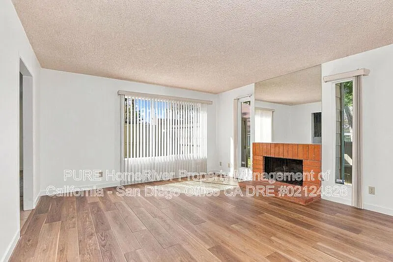 2 bed, 2.0 bath, 1312 sqft, $3,195 — Photo 4