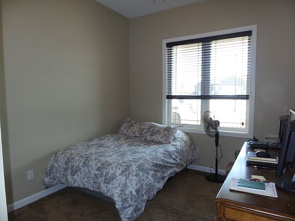 3rd image of 6321 Golf View Pl