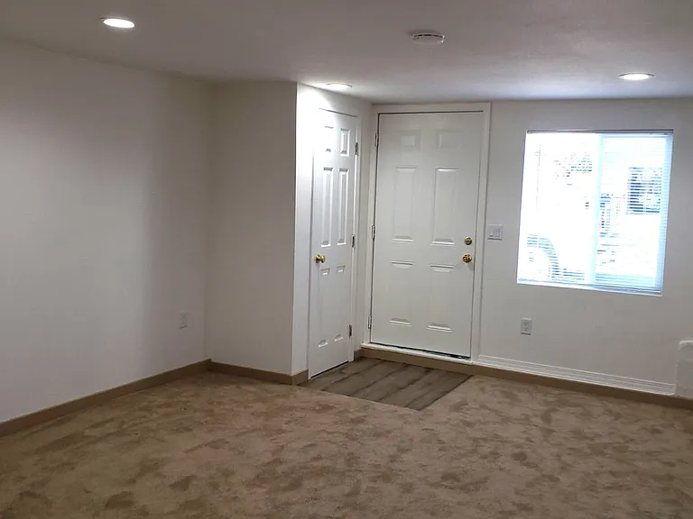 1806 Dover Ave #B — Photo 3