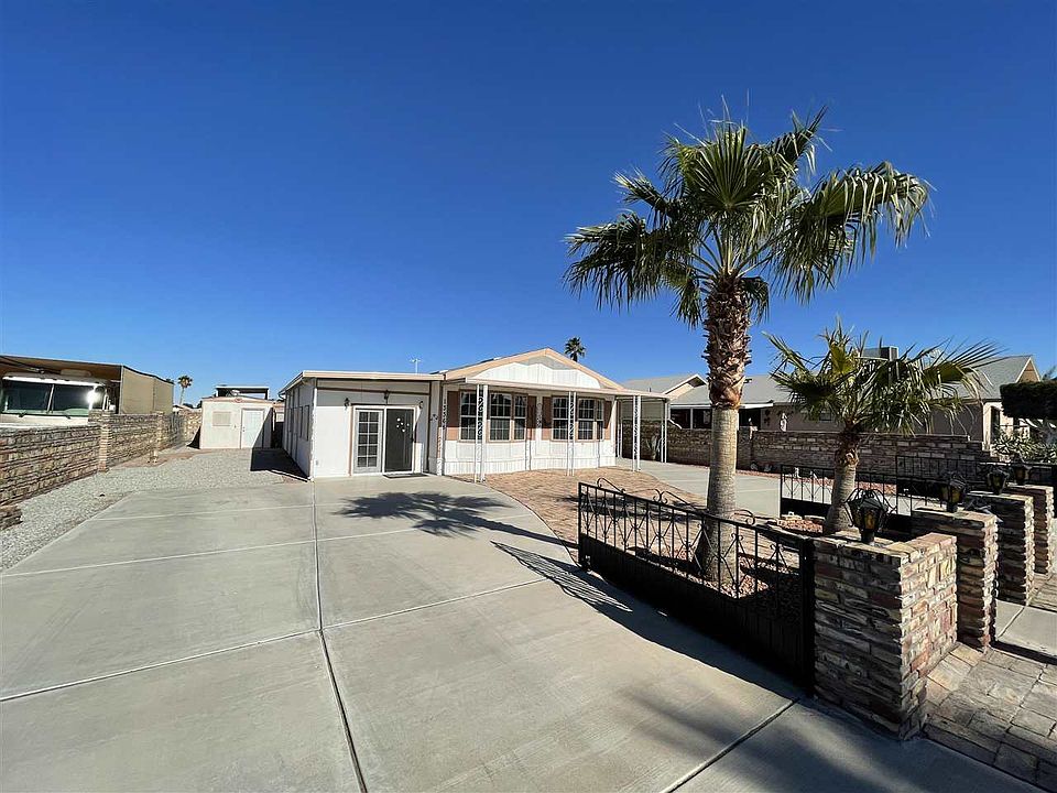 1st image of 13368 E 47th Ln