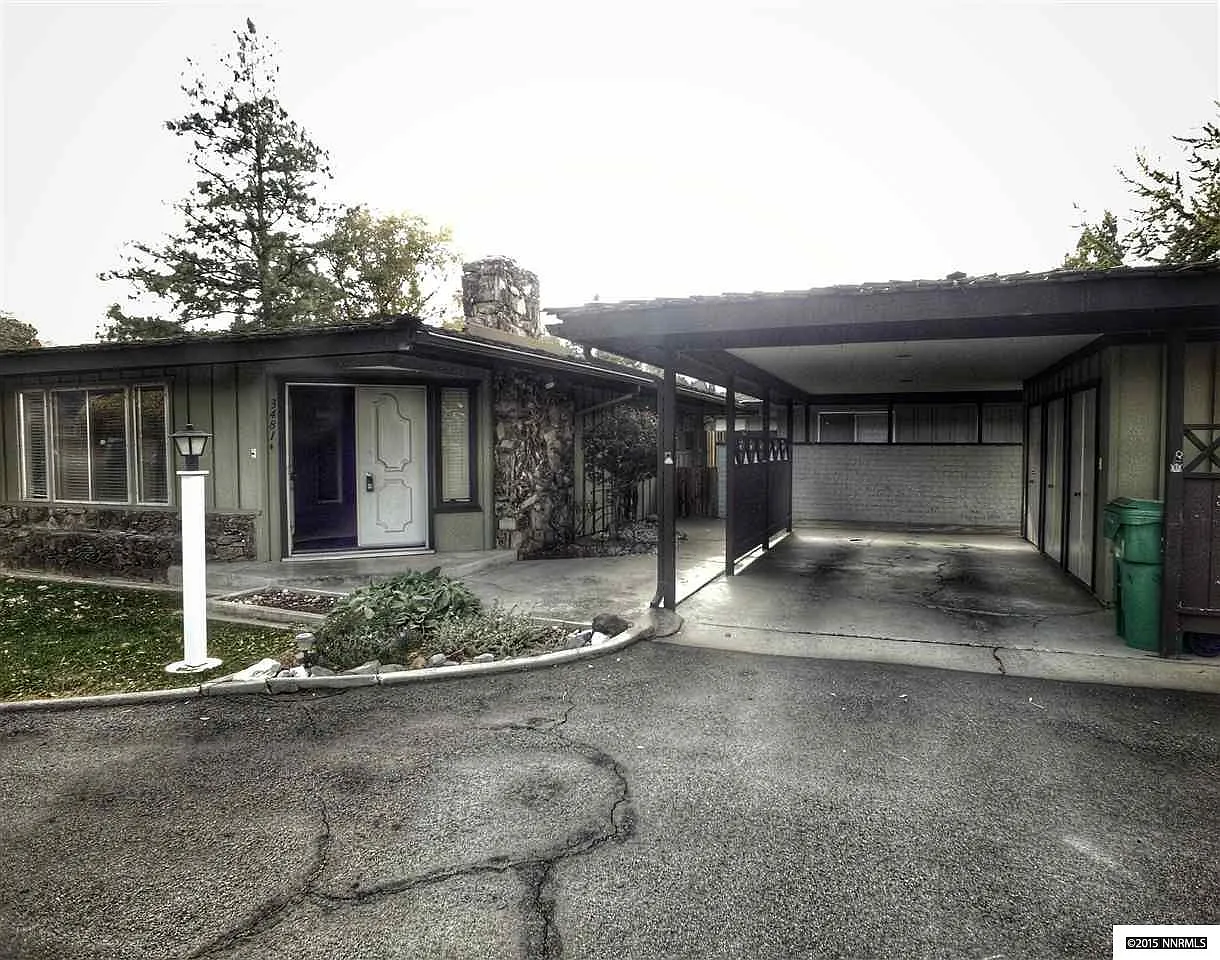 3481 E Hidden Valley Dr photo 1