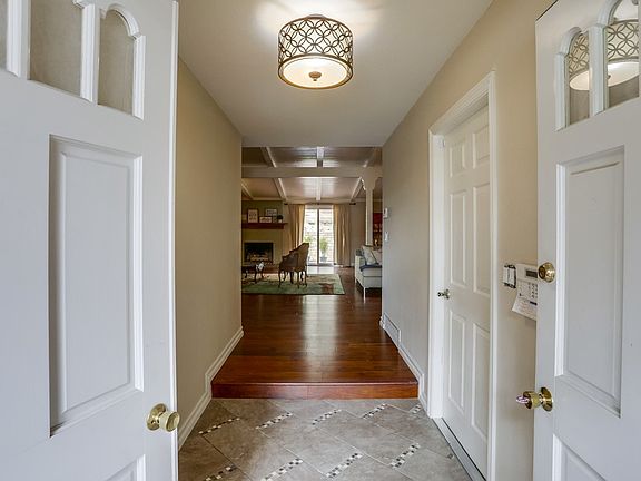 4th image of 3111 Kirkham Dr