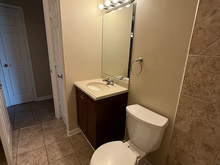 10608 Central Ave #1A — Photo 7