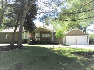 19445 Drake Rd, Strongsville, OH 44149