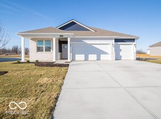 2262 Pine Valley Dr, Plainfield, IN 46168