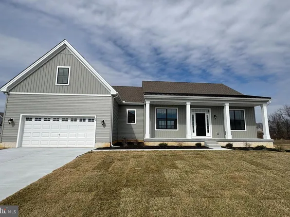 64 Obsidian Dr, Felton, DE 19943