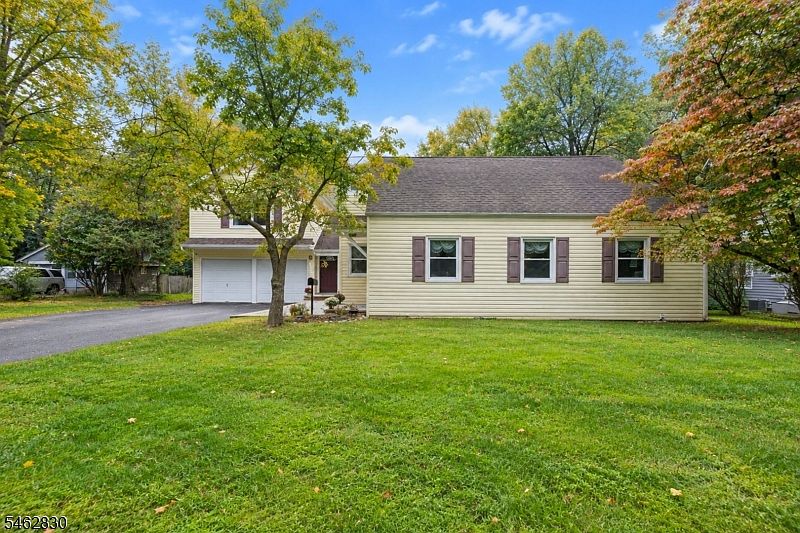 1st image of 2090 Raritan Rd