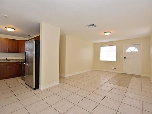 3rd image of 721 NE 56th Ct