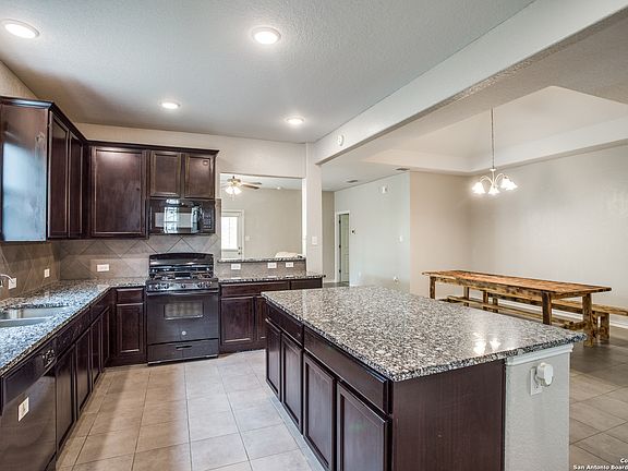 3rd image of 12920 Shoreline Dr