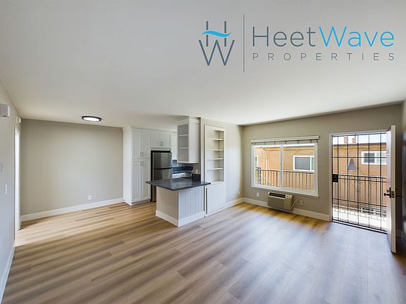 2nd image of 4045 Mississippi St APT 6