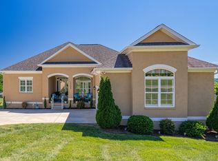 1709 Aster Dr, Columbia, TN 38401