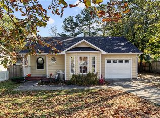 2210 Skyview Dr, Fayetteville, NC 28304