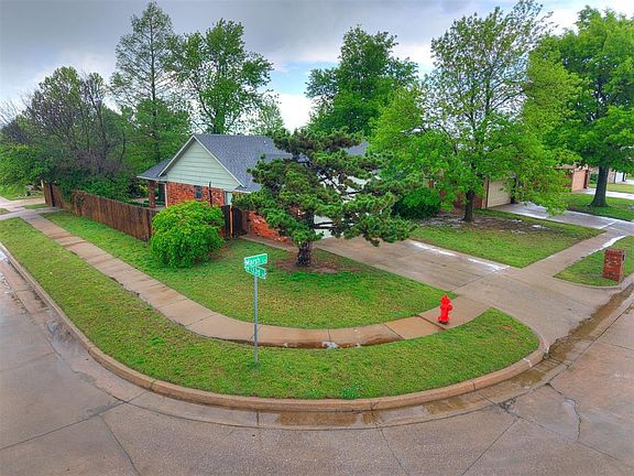 4th image of 13325 Marsh Ln
