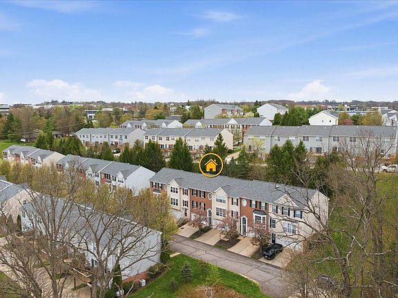 5th image of 10532 Cherry Grove Ct