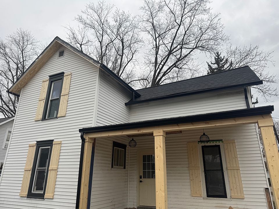 1st image of 146 Dix Ave