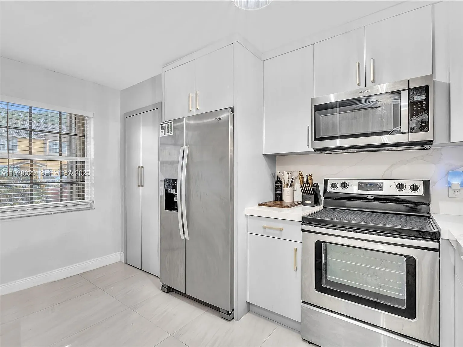 2 bed, 1224 sqft, $2,650 — Photo 3