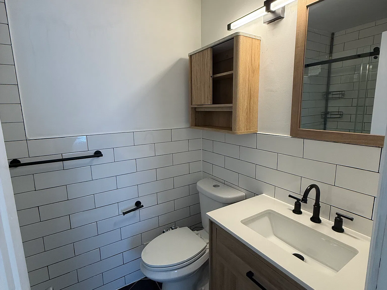 2 bed, 2.5 bath, 1260 sqft, $3,000 — Photo 4