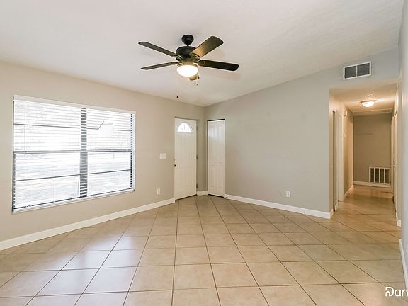 5th image of 2654 Glenview Dr