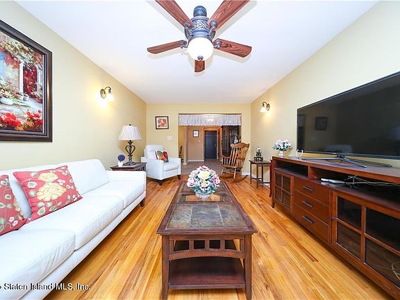 3rd image of 3165 Nostrand Ave APT 4V