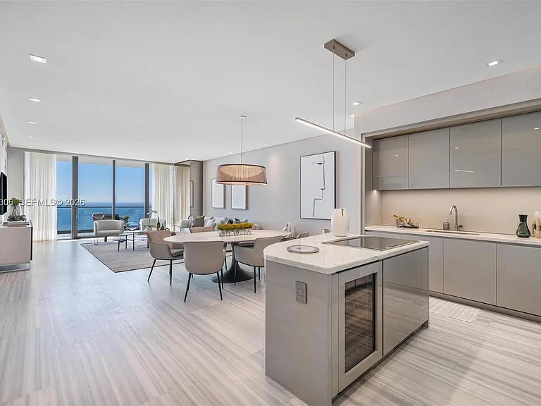 18975 E Collins Ave #3802 — Photo 37