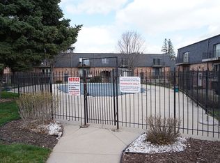 12749 Woodcrest Plz APT 211, Omaha, NE 68137