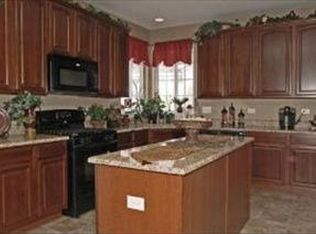 1310 Baroque Ave, Volo, IL 60073