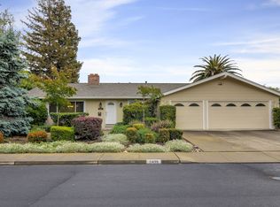 2439 Gill Port Ln, Walnut Creek, CA 94598